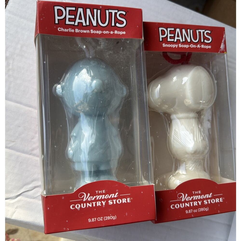 Vintage NIB Peanuts Charlie Brown Snoopy Soap on a Rope‎ Vermont Country Store